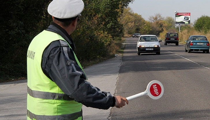 Полицията е заловила шофьор без книжка във врачанското село Враняк