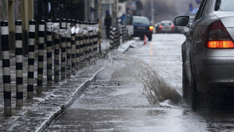 През нощта северозападният вятър в цялата страна ще се усили