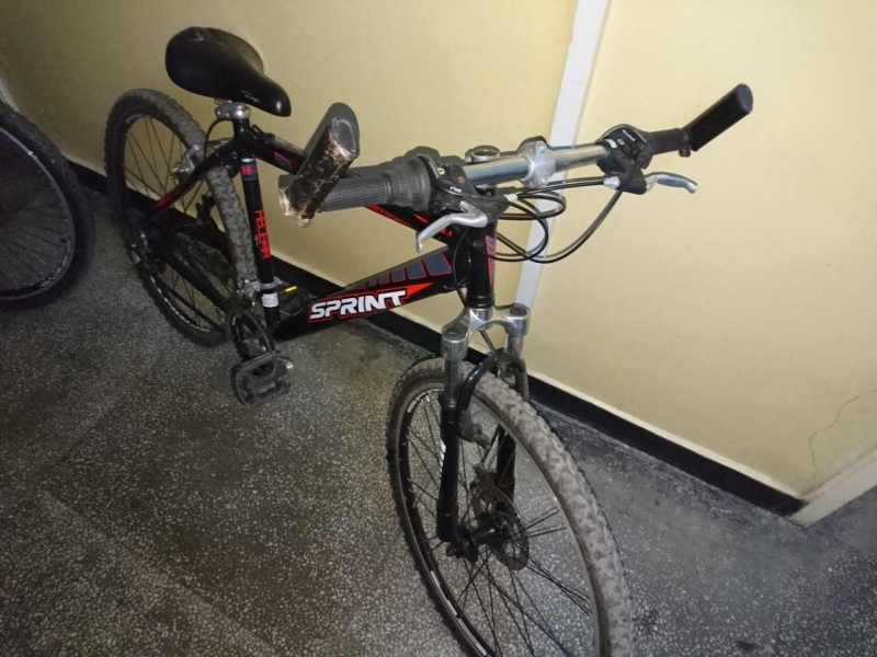 Полицията е открила и върнала откраднат велосипед на собственика му