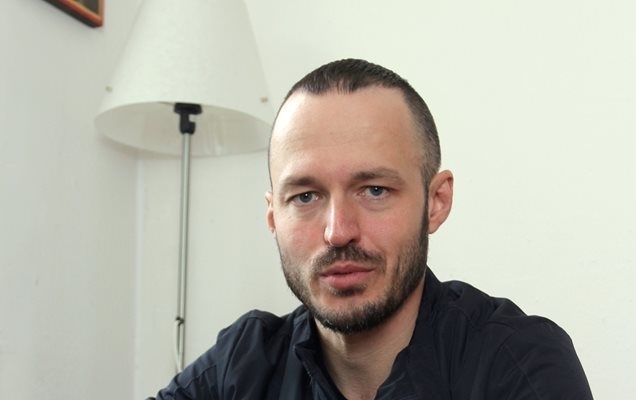 ДПС има корпоративна структура – един фронт офис който е