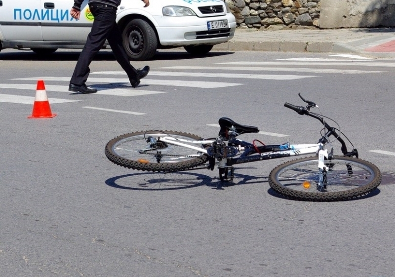 Колоездач и автомобил се удариха в Благоевград