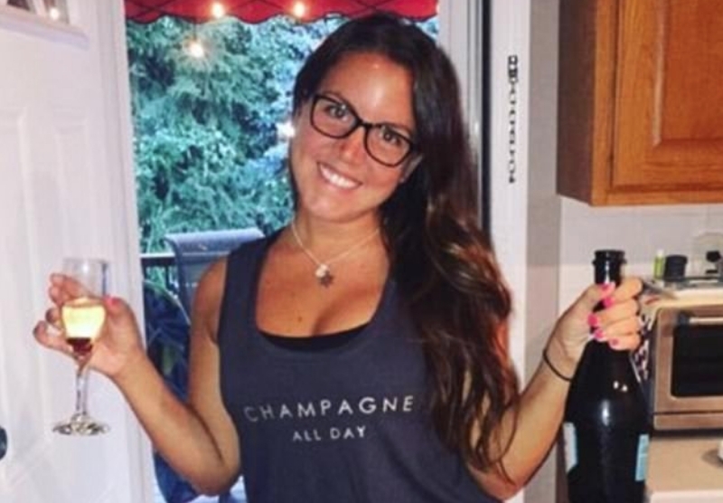 Учителка от Ню Йорк съпруга на заместник шериф на район