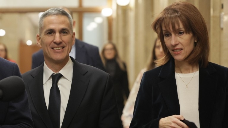 Не мисля че в момента има по важна задача за