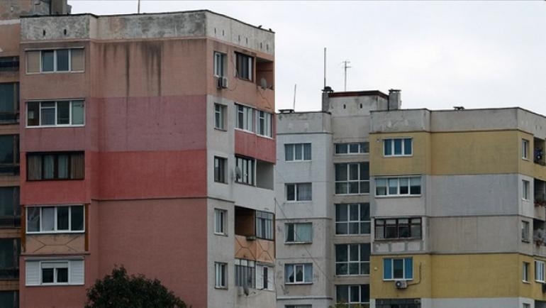 Българското население живее в пренаселени домакинства при положение че 1 220 416 жилища