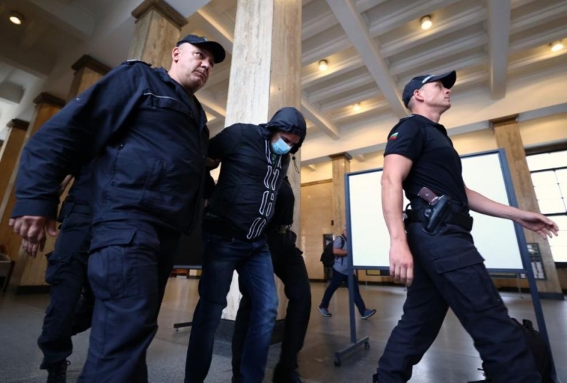 Окончателно: 20 години затвор за мъжа, убил швейцарски бизнесмен в Пернишко /снимки/
