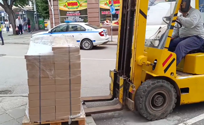 Докараха бюлетините във Враца за изборите в неделя Преди около