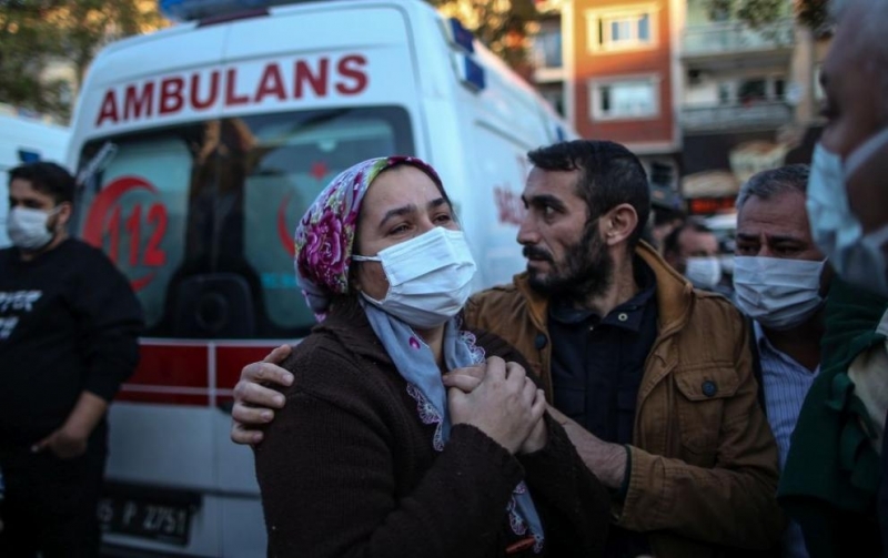 27 души са загинали при мощното земетресение което разтърси Турция