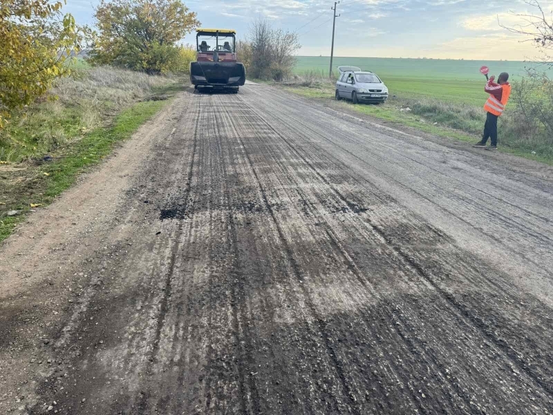 Диана Русинова за ремонта на път във Врачанско: Това е срамно! /снимки/
