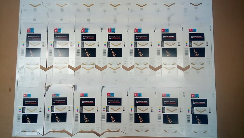 Митническите служители установиха близо 3 тона заготовки за кутии за