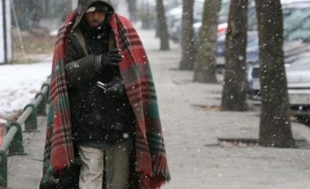 Общо 177 души без дом посрещнаха Бъдни вечер в Кризисния