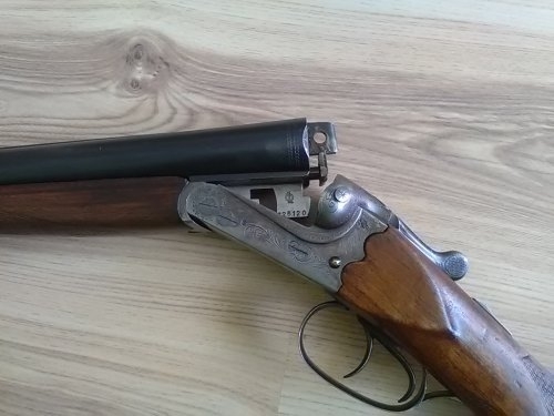 Вчера в Чипровци е получена информация за незаконно притежание на