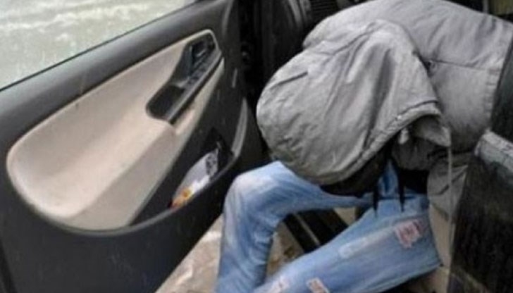Полицията във Видинско е спипала тийнейджър подкарал кола след опасен