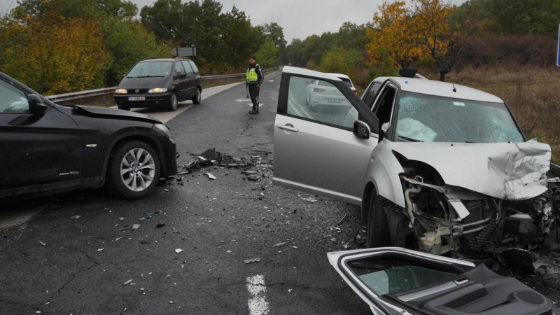 Двама пострадаха в катастрофа между Видин и Монтана научи BulNеws Пътният