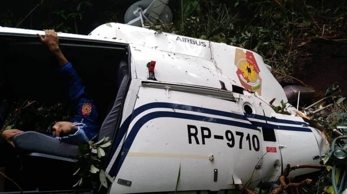 Един полицай загина и двама бяха ранени при катастрофа на