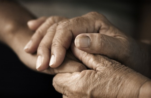 Намериха собственика на изгубеното в Монтана портмоне научи BulNews Припомняме