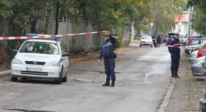 Продължава разследването на убийството в столичния квартал Младост Тялото на