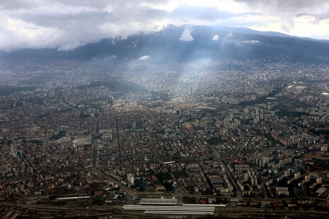 Днес вятърът ще бъде слаб предимно от изток В Източна