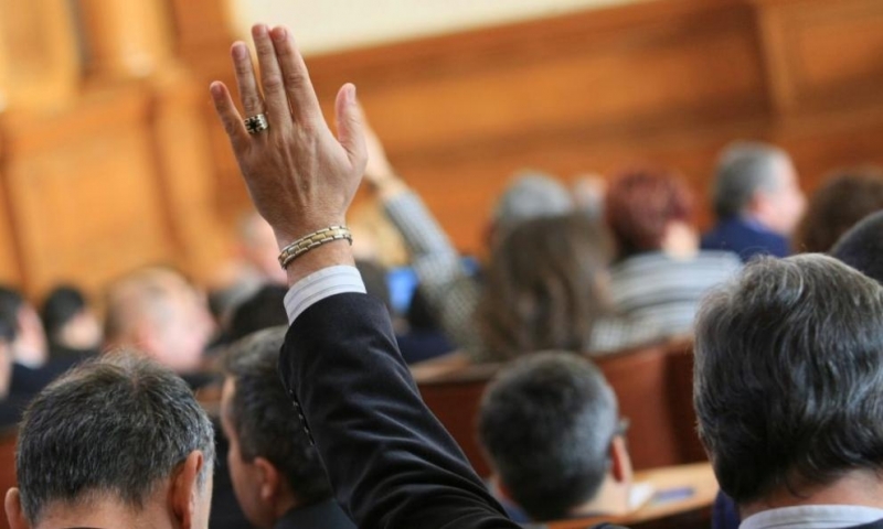 Парламентът одобри бюджетите за 2018 г на Министерството на околната среда и