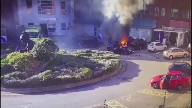 Заподозреният за бомбения взрив в Ливърпул си е купувал частите