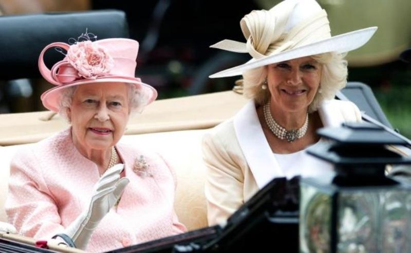 Британската кралица консорт Камила отдаде почит на Елизабет Втора и