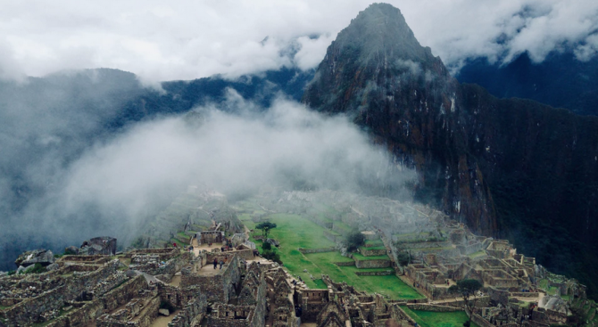 Перу ограничава достъпа до части от най популярната си дестинация