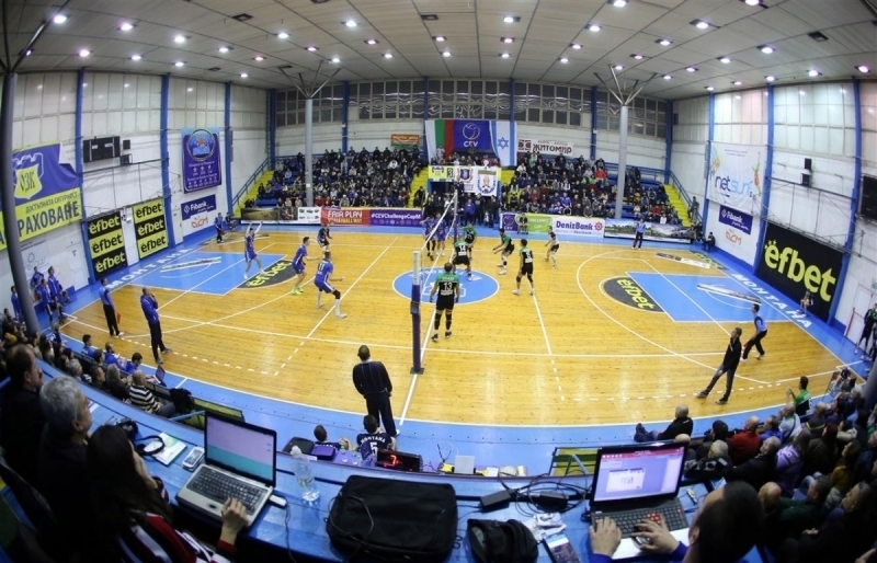 Волейболистите на Монтана посрещат тази вечер гръцкия Фойникас Сирос в