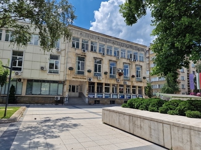 Съветниците в Монтана гласуваха докладна записка от кмета Златко Живков