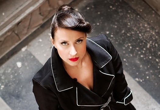 Актрисата от врачанския театър Ралица Ковачева Бежан получи наградата Любимец 13