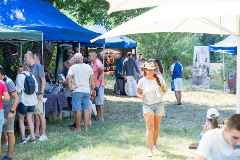 За четвърта поредна година на Голяма Богородица в мездренското село