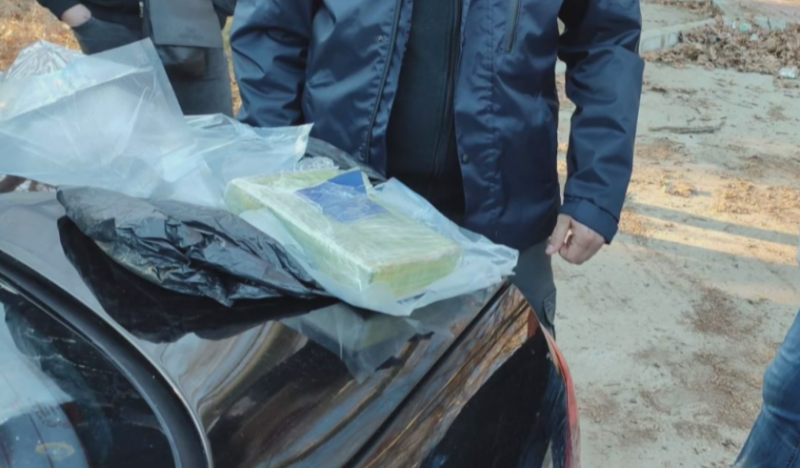 Ченгета намериха кокаин и метамфетамин у младеж от Враца съобщиха