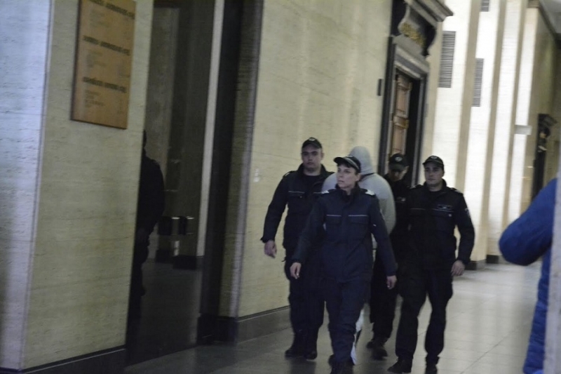 1.5 г. затвор отнесе шофьор от Мездра, подкарал колата си пиян