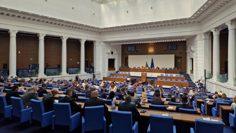 Лидерът на ГЕРБ Бойко Борисoв отново оглави Комисията по външна