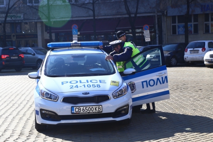 Палави баби и кучешки погребения хабят полицейския ресурс Освен с