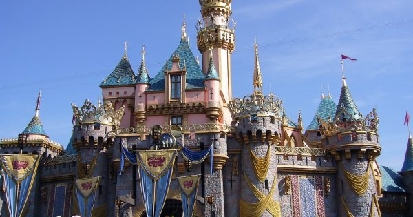 В Съединените щати е откраднат камион превозващ 8000 билета за