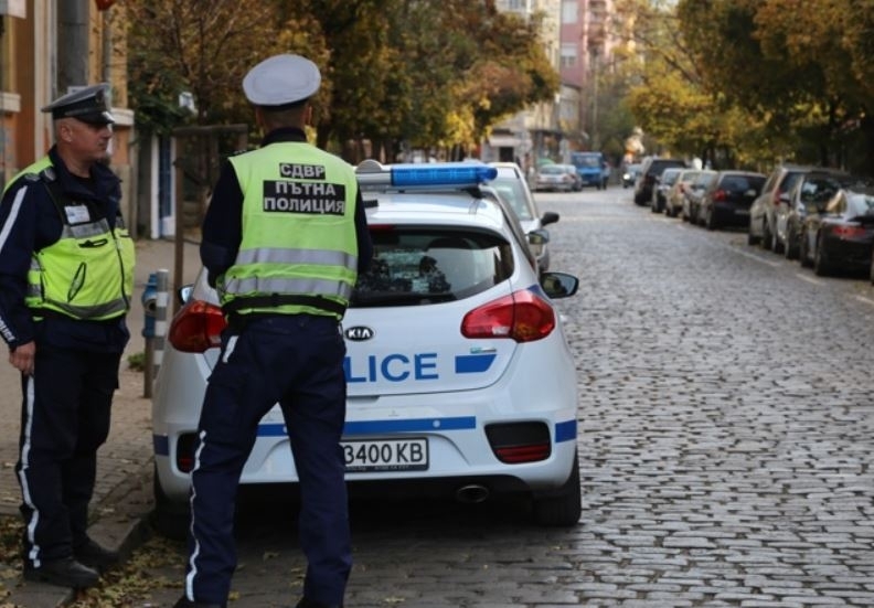 За да не ни изненада зимата на пътя вече е