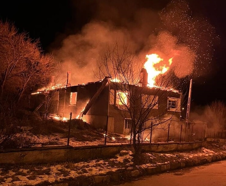 Жестока трагедия разтърси Монтанско село научи ексклузивно агенция BulNews  
Мъж