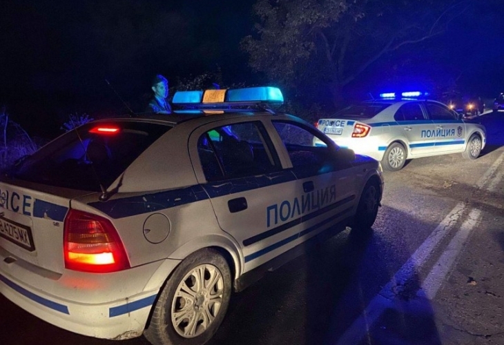 Полиция е атакувала тази нощ рок клуба във Враца научи