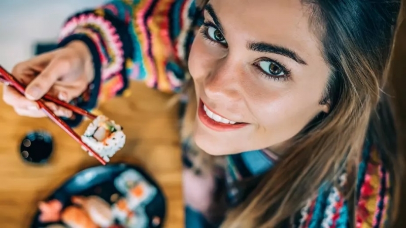 Суши е едно от най популярните японски ястия Има много и