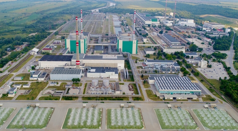 На 4 септември 1974 г е пуснат в действие първият