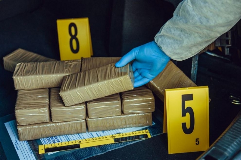 Около половин тон кокаин бе открит в кашони с банани на най големия пазар Рунжи