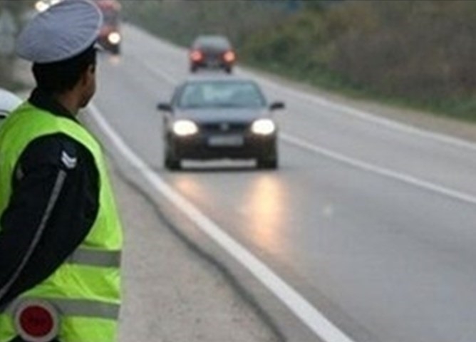 Пътна полиция започна проверки на автобуси и камиони Униформените ще