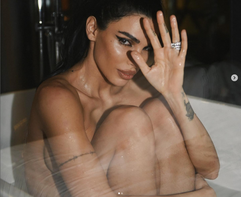 Сръбската сексбомба Йована Джорджевич отново подлуди хилядите си последователи в