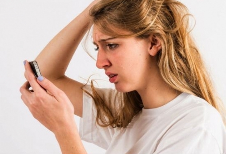 Ужилени бургазлийки пищят от телефонна кражба на пари Оказало се