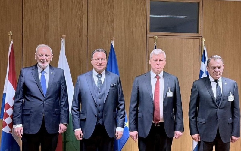 МВР: Неправителствени организации, помагащи на мигранти, са замесени в контрабандни дейности