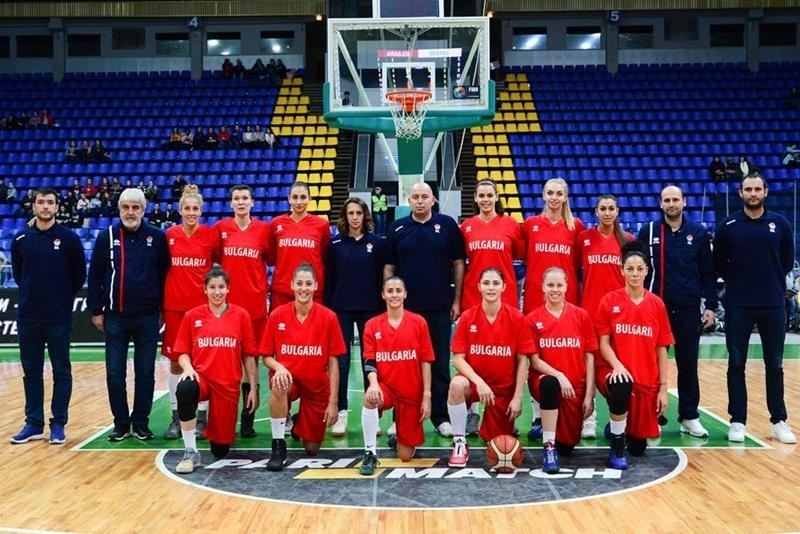 Баскетболистките от националния отбор на България загубиха домакинската си среща
