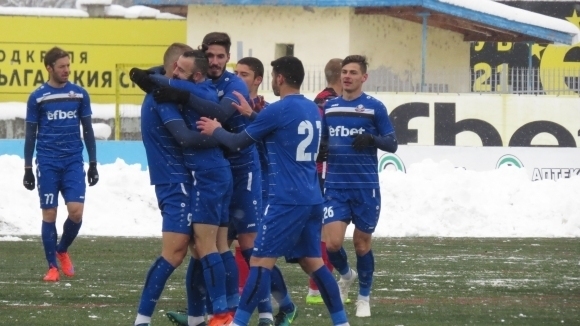 Отборът на Монтана записа четвърта поредна победа след като в