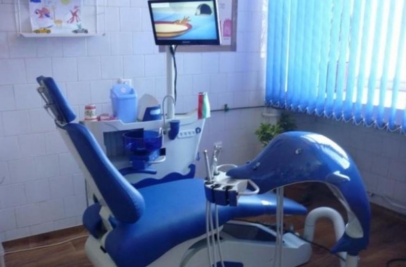 Традицията да се отбелязва на 9 февруари Световният ден на стоматолога става