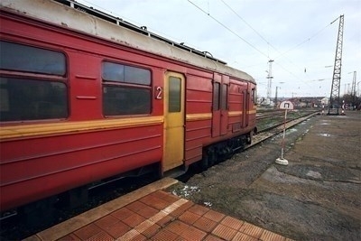 Движението на влаковете в междугарието Реброво - Своге е възстановено