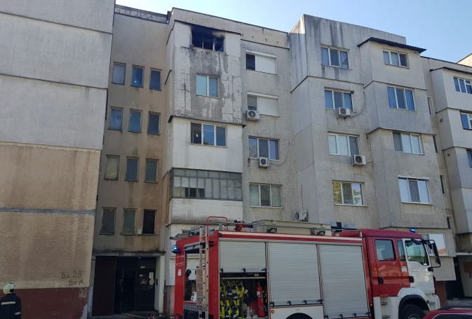 Пожар лумна в апартамент в Козлодуй съобщиха от Районна служба