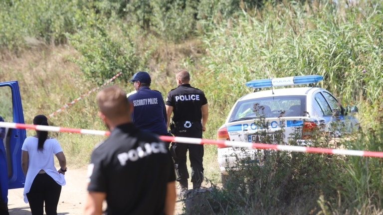 Намериха в двор телата на две рускини, изчезнали в Кипър